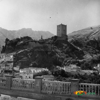 Castillo de la Yedra desde Zabaleta