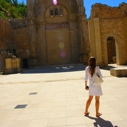 Las Ruinas de la Plaza de Santa María